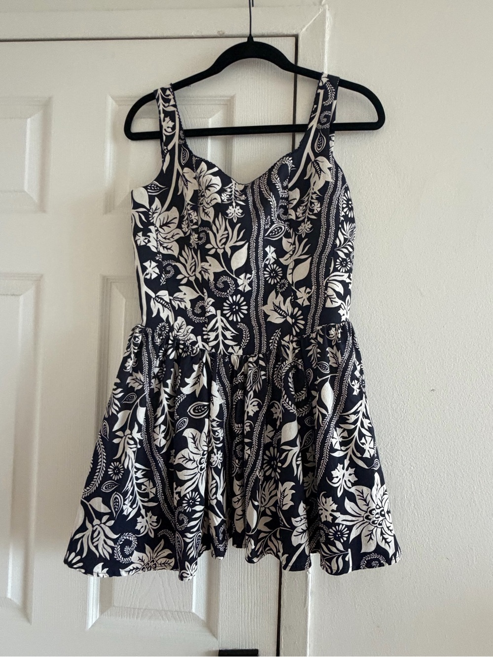 Aguabendita dress NWT